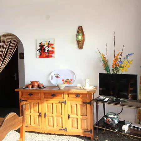 Daire Apartamento Frente Al Mar Para 6 En Roses - Es-258-103