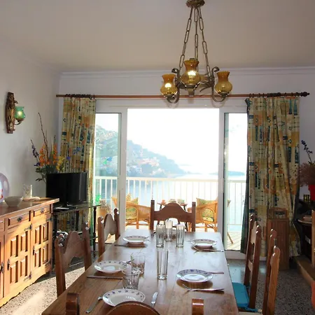Daire Apartamento Frente Al Mar Para 6 En Roses - Es-258-103 *