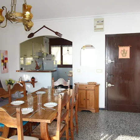 Daire Apartamento Frente Al Mar Para 6 En Roses - Es-258-103 Roses